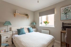 Bedroom- click for photo gallery